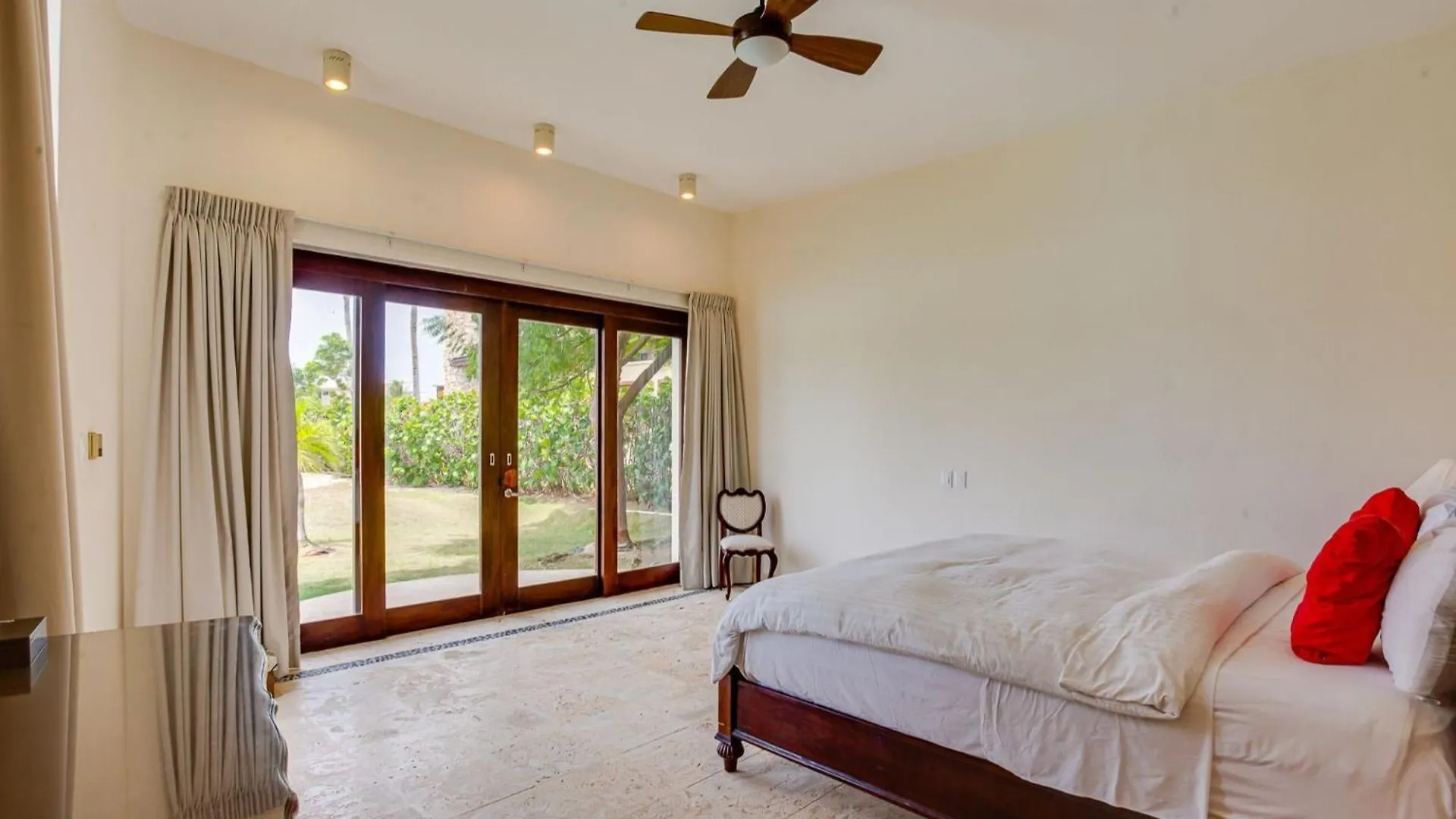 Villa Cayuco Con Vista Al Lago, Cap Cana Punta Cana